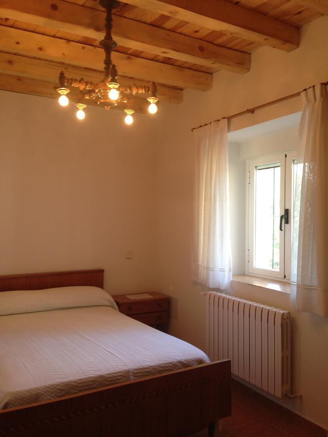 Apartamento Rural La Muralla De Pedraza Chavida Extérieur photo
