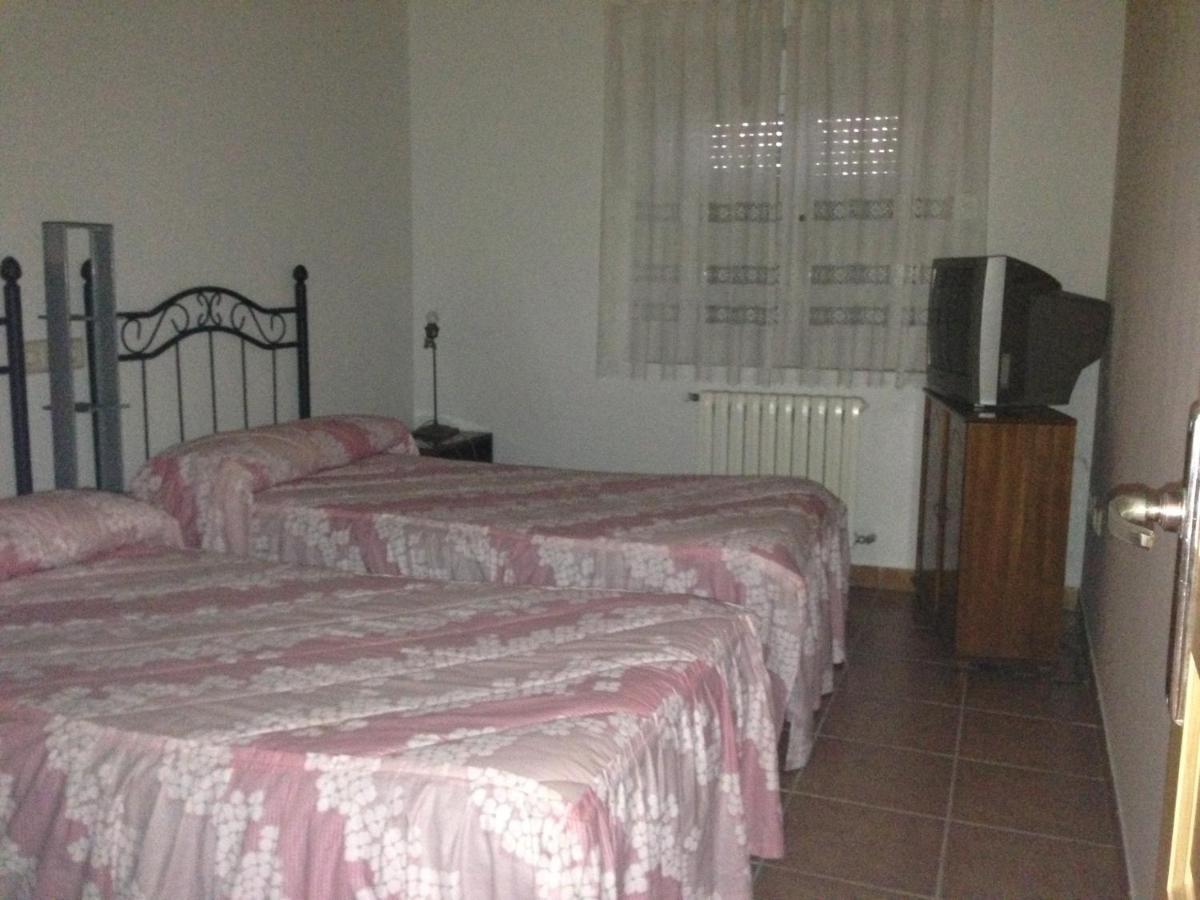 Apartamento Rural La Muralla De Pedraza Chavida Extérieur photo